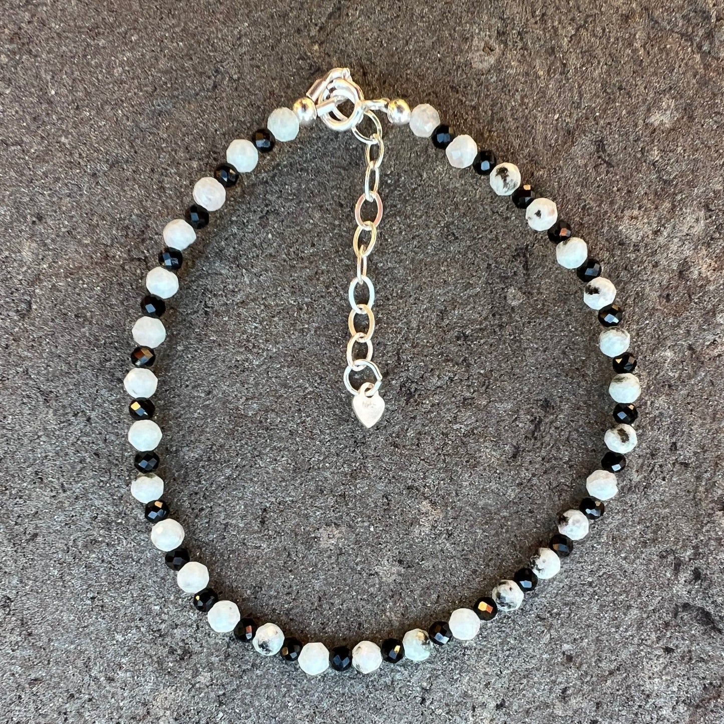 Protection (Black Tourmaline & Kiwi Jasper) bracelet