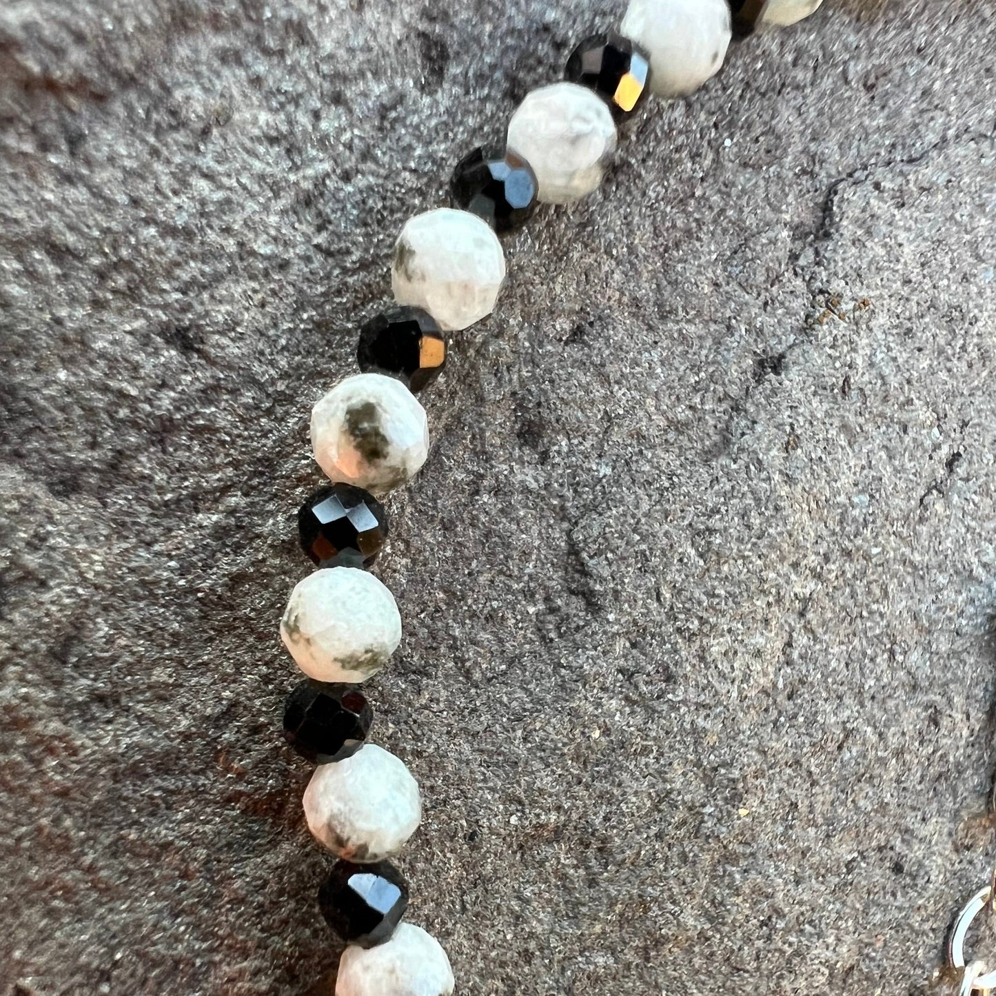 Protection (Black Tourmaline & Kiwi Jasper) bracelet