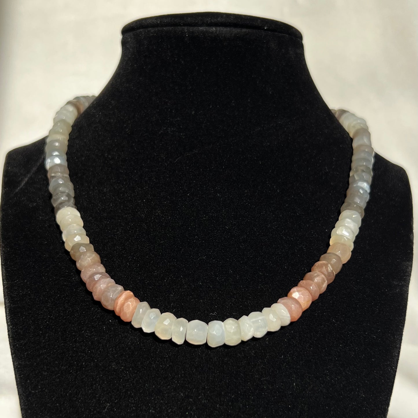 Dawn Serenade (Sunstone) Choker